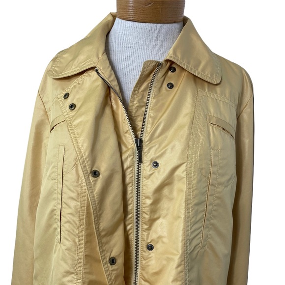 Chico’s Zenergy Sz 2 Gold Windbreaker - Picture 4 of 6